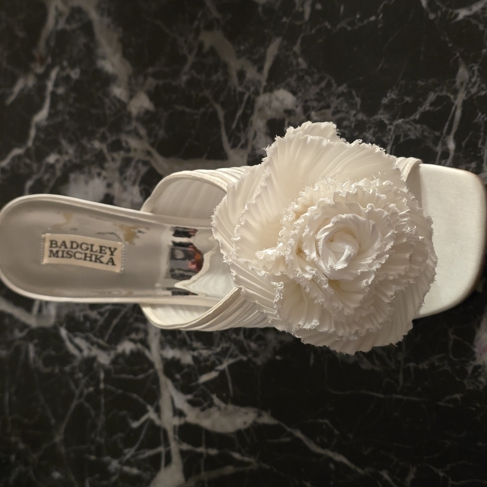 Badgley Mischka Blythe Rosette Heels, Size 7 & 10 - Picture 7 of 16
